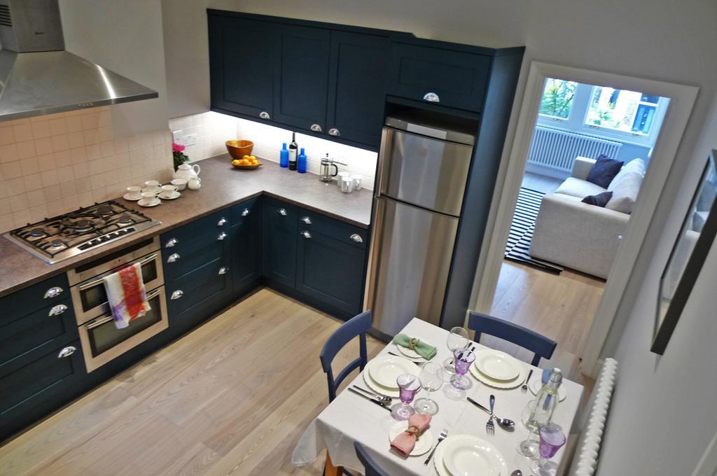 Apartment Sparkling In Kensington Olympia *